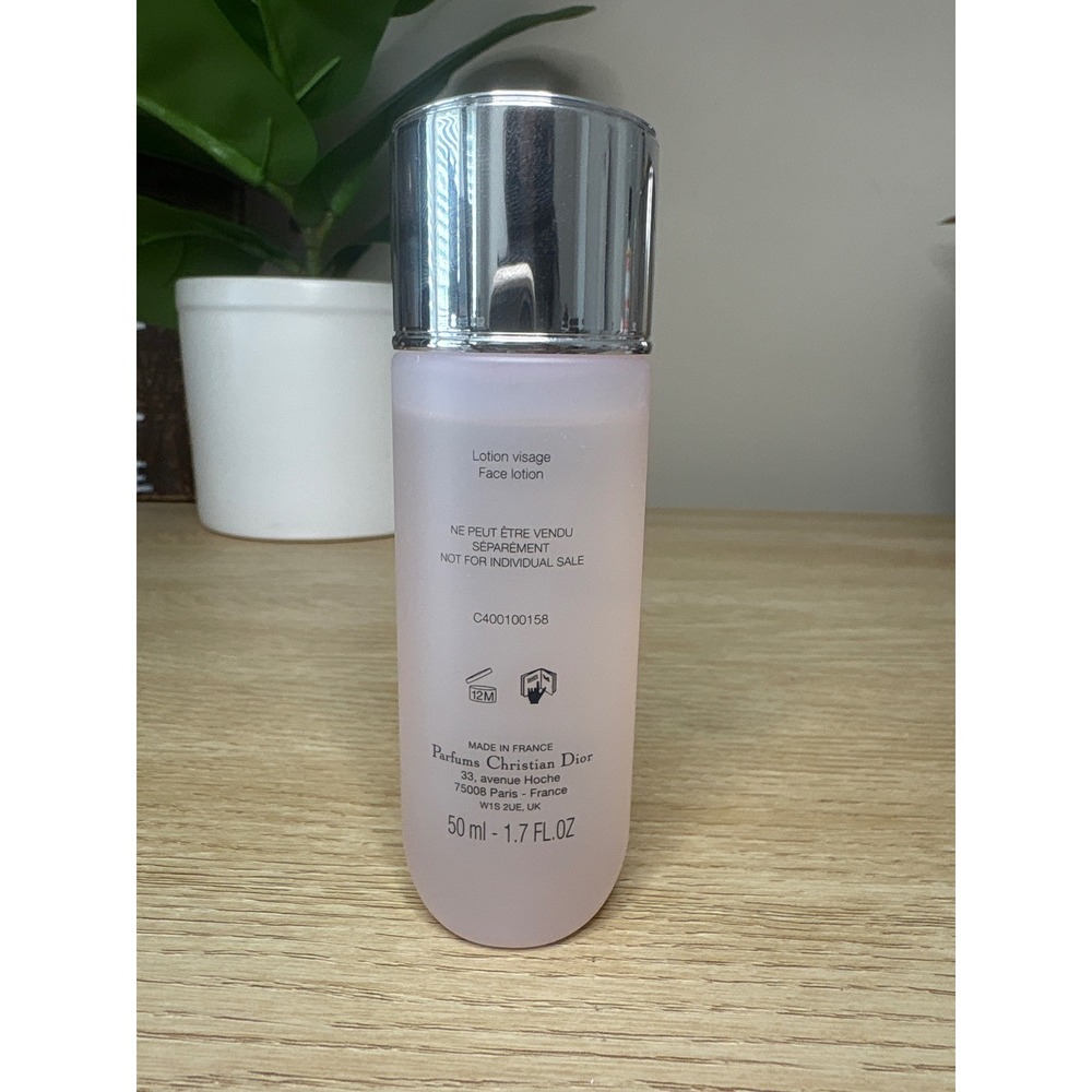 Dior Capture Totale Intensive Essence Lotion 50ml 1.7oz Travel Size NWOB - Picture 2 of 3